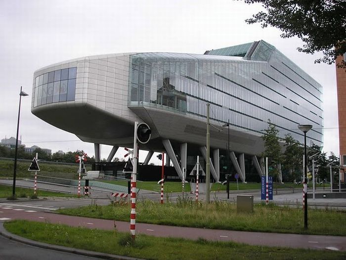 [贴图]荷兰阿姆斯特丹国际集团大厦,一个最